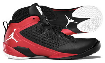 Dwyane Wade  signature Basketball Shoes: Nike Jordan Fly Wade 2  (2011-12 NBA Season)