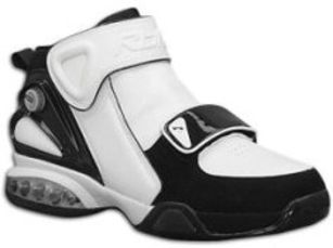 Allen Iverson  signature Basketball Shoes: Reebok The Answer IX with Pump (9) (2005-06 NBA Season)